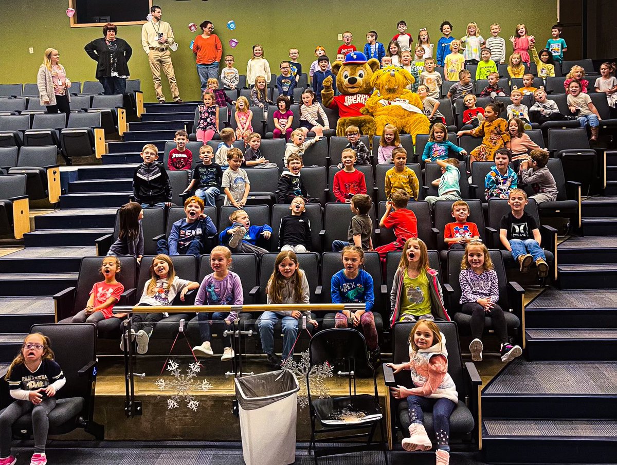 party_with_loco's tweet photo. Spent the morning with some friends from Portage Elementary. So excited to get the season going and can’t wait to see everyone at the ballpark #AlwaysBeLoco https://t.co/FVmjklkd3e