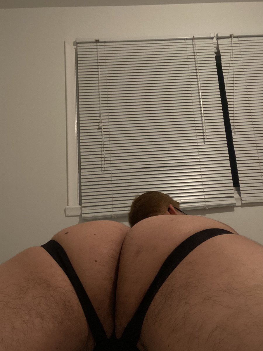 submissive11171's tweet photo. Waiting for the summer again 🥲

#GayCruising #PublicFun #Exhib https://t.co/rhDPiiRZCi