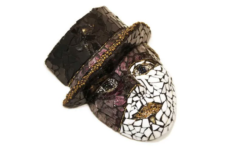 mypurplebubble's tweet image. Item link: etsy.com/listing/505956…
Shop link: etsy.com/shop/Piecesofh…
#PhantomoftheOpera, #GlassMask, #ManFace, Patio Decor, #HomeDecor, #WallHanging, #TopHat, #StainedGlass, #Drama, #Theater, #Musical, #Art