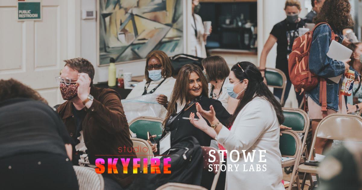 jenthym's tweet image. Only 1 day left until the regular deadline to apply for   @StoweStoryLabs including the SKYFIRE/Stowe Fellowship for a top emerging genre writer bringing a feature or TV pilot, covering the cost of a Narrative Lab, travel and lodging stipend. Apply here: bit.ly/3fPSDf4