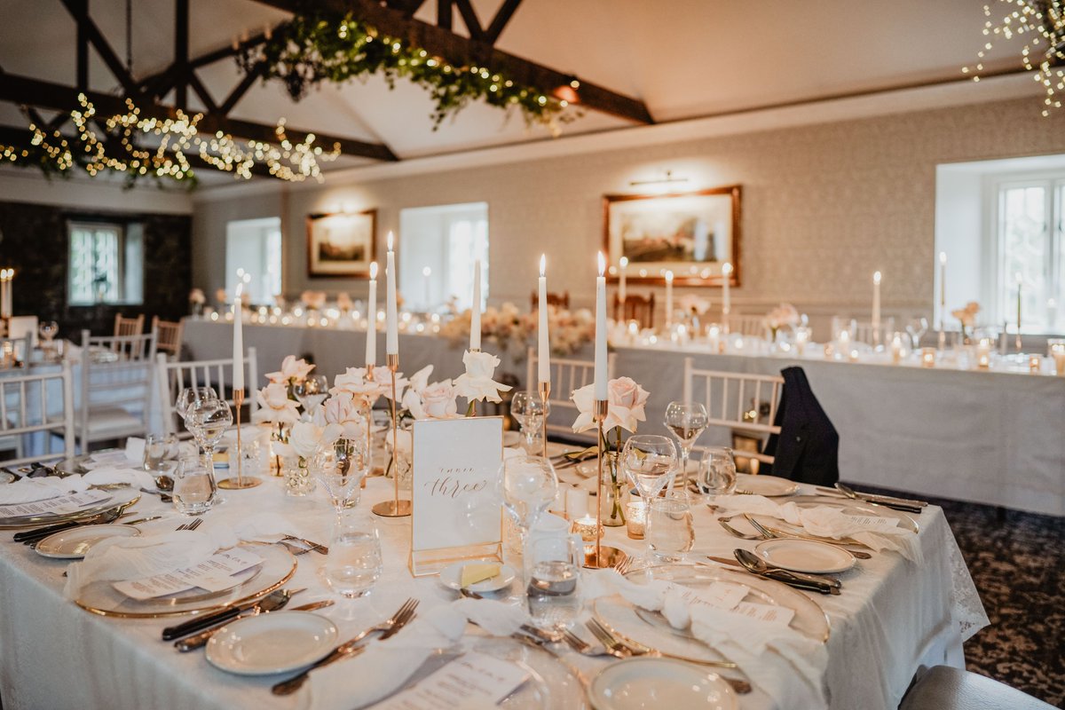 Our distinctively different decor can make your fairytale wedding dreams come true. ❤️
#weddings #weddingplanning #weddingvenue #castlewedding #ballyseedecastle #discoverballyseede