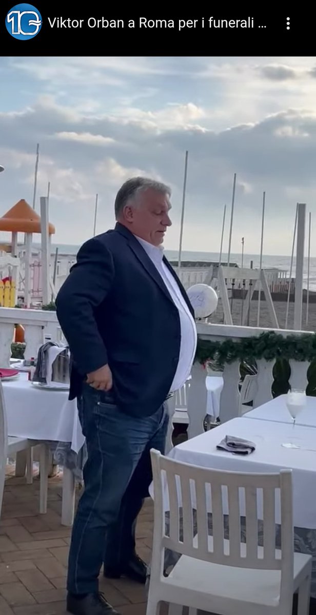 This is Viktor Orbán in Rome at a restaurant yesterday, apparently after swallowing a large bag of EU funds.