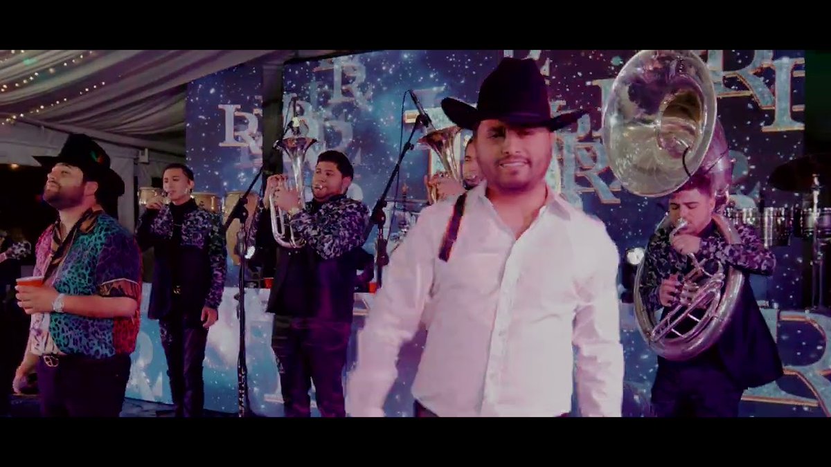 ElGeneroMx's tweet photo. Estreno: Luis R Conriquez, Tony Aguirre, Los Dareyes De La Sierra - Malas Rachas [En Vivo 2022] https://t.co/b2HAonknxD Reggaeton Mexico https://t.co/NUXNt4FMH7