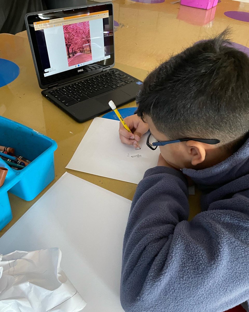 MsRega_ESASD's tweet photo. 1:1 computers allow students to explore Landscape with objectives #scale, #horizonline #1pointperspective The next lesson will involve explicit instructions 😉 @MarvineBASD @BethlehemAreaSD @MrsJimenezBASD @MsRega_BASDart #BASDarts https://t.co/46ln2UBFia