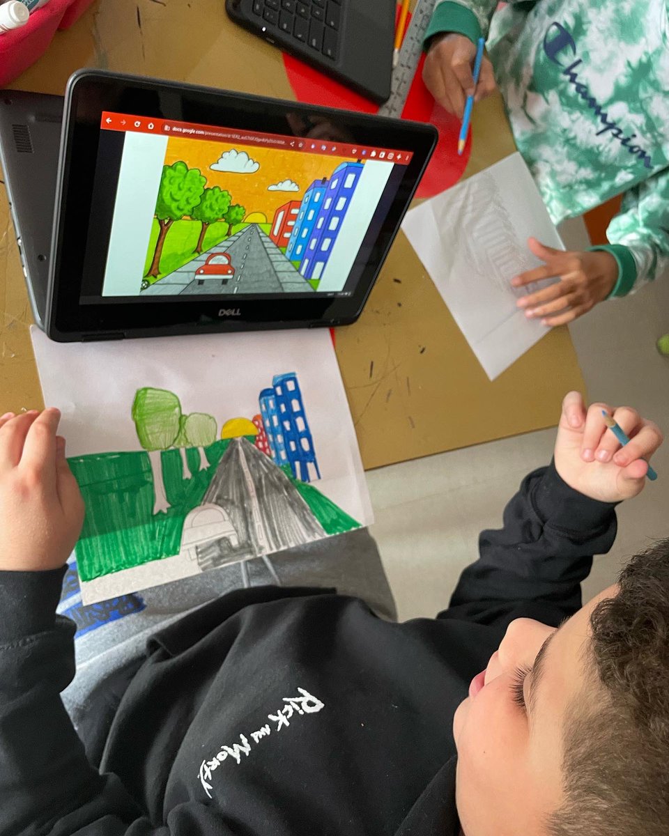 MsRega_ESASD's tweet photo. 1:1 computers allow students to explore Landscape with objectives #scale, #horizonline #1pointperspective The next lesson will involve explicit instructions 😉 @MarvineBASD @BethlehemAreaSD @MrsJimenezBASD @MsRega_BASDart #BASDarts https://t.co/46ln2UBFia