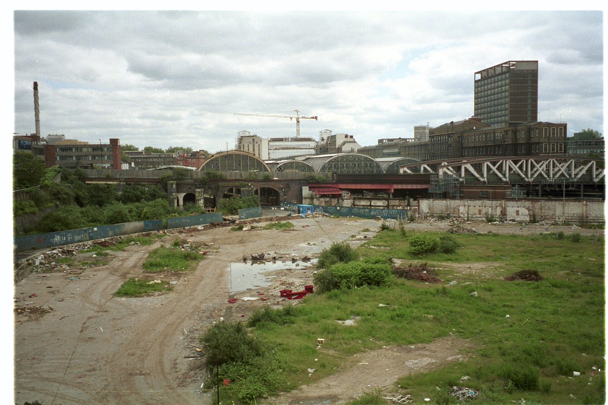 inpaddington's tweet photo. Bored? Check us out 23 years ago... 👀🏗️ https://t.co/TohdfsqrbM