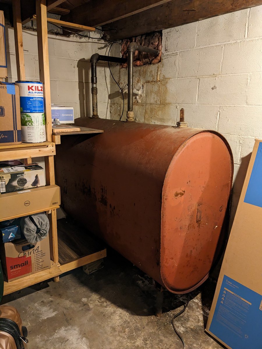 missmellow29's tweet photo. @JoeDeLuca your daily reminder that oil tanks in houses are, in fact, a real thing https://t.co/UYn52rA4Mh