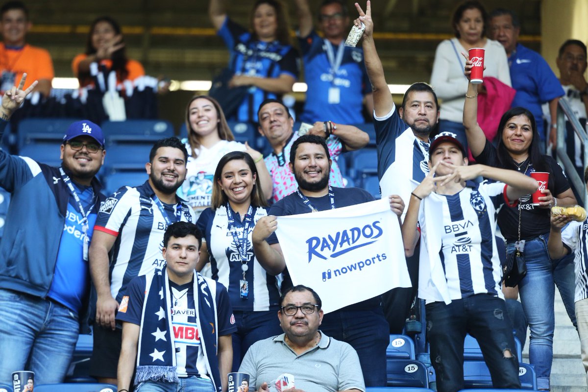Antonio_Nelli's tweet photo. 🚨GIVEAWAY RAYADO🚨

¡GANA UN PASE DOBLE para el #Rayados vs #Chivas!  🎫🤠🐐
 
1⃣ Sigue a @calientesports y a mí 
2⃣ Dale 🔁 y ❤️
3️⃣ Comenta este tuit con el hashtag #MásAcciónMásDiversión 🔥 

🎫 ¡Se rifarán TRES pases dobles! 📲 https://t.co/5cKm3zDjvV