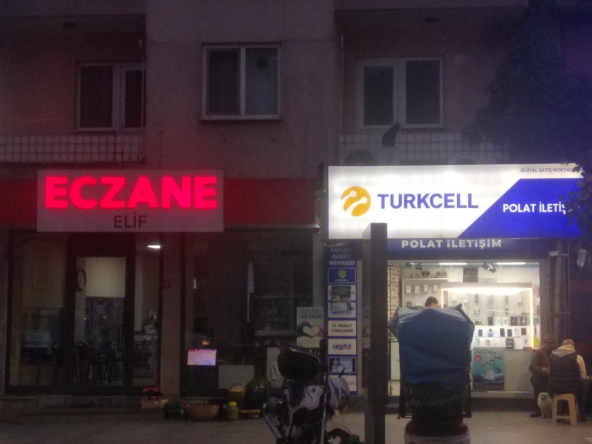 nocontexttkv's tweet photo. 100 yılda bir gerçekleşen mekan tutulması. https://t.co/c0BjFYITIT