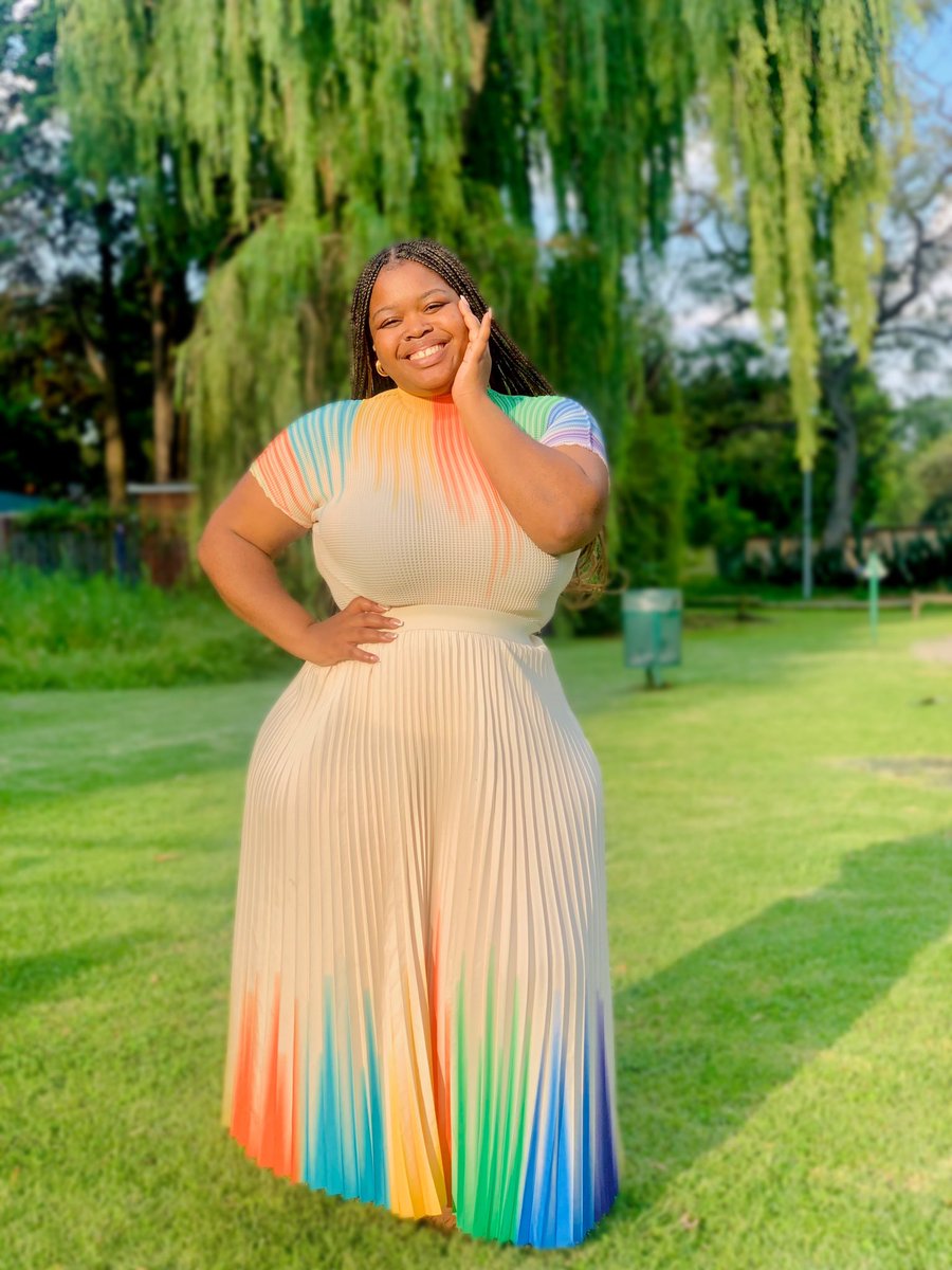 wanga_ramuhuyu's tweet photo. I found a new plug for Plus size fashion. I’m obsessed 🥹😍 https://t.co/5twck44N6q