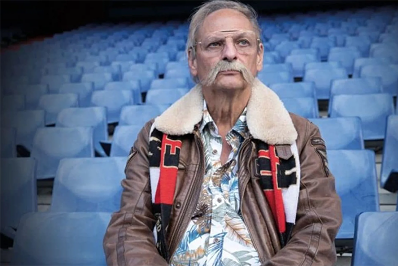 Geen trailer, maar wel een TEASER! 

Binnenkort meer info, houdt onze socials in de gaten. Maar het heeft iets met deze meneer hieronder te maken. 

#moetenwenogmeerzeggen?
#omecor