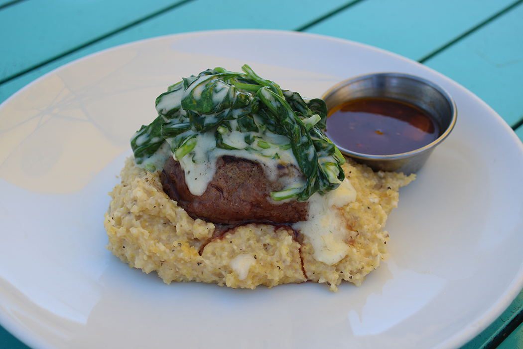 gtsonthebay's tweet photo. Our #SunsetMenu is served daily from 4 to 7 p.m. Try our Tournedo, a 4 oz. medallion of tenderloin, pan seared &amp; cooked to your liking served over Parmesan grits topped with creamed spinach &amp; mushroom demi-glace. #orangebeachrestaurants #orangebeachdining  #coastaldining https://t.co/mJAhsLdryz