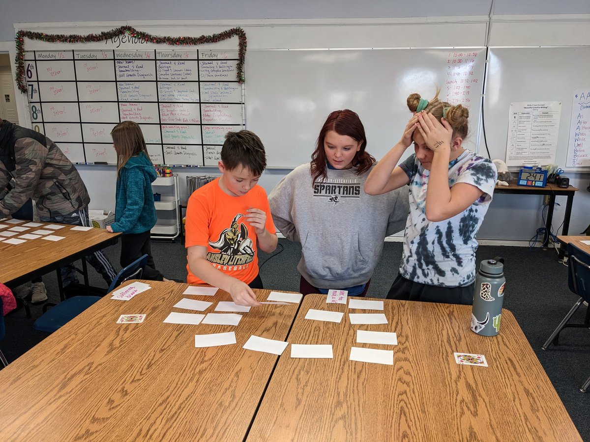 BevinDrew's tweet photo. Root Word Memory this afternoon! 🧠 Waking those brains up after winter break! #6thgrade #ELA @LitchfieldPS https://t.co/ySAulJDfMh