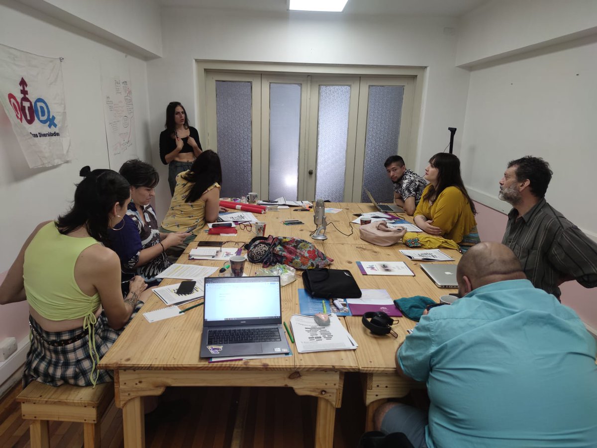 OTDChile's tweet photo. En jornada interna de trabajo con todos los equipos 💕
#ResistenciaTrans #oteduca #legislacion #salud #mapadres #comunitaria #comunicaciones #atenciones #intervencionsocial https://t.co/oPN9f73tes