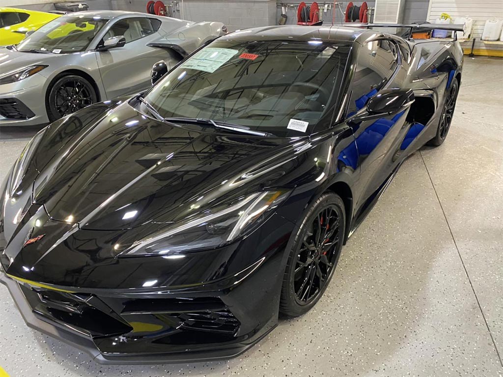 CorvetteBlogger's tweet photo. General Motors Delivers 9,130 New Corvettes During 4th Quarter of 2022 https://t.co/4O8JxF4O6l #Corvette #C8 #GMsales https://t.co/NkURgwYQKW