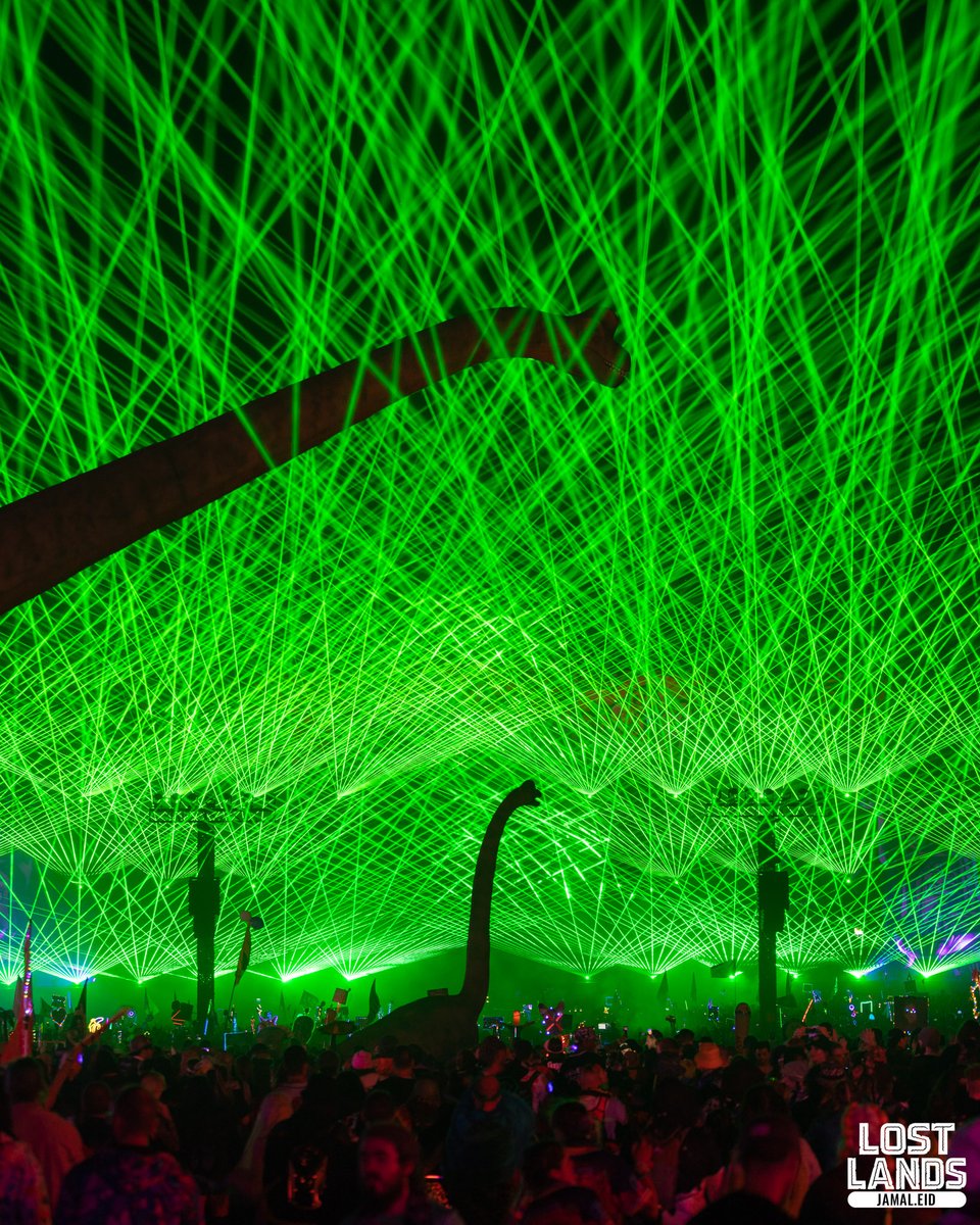 lost_lands's tweet photo. Who’s ready to get lost in the lasers with the long necks? 🦕🦕 https://t.co/8rv5kILJ3d