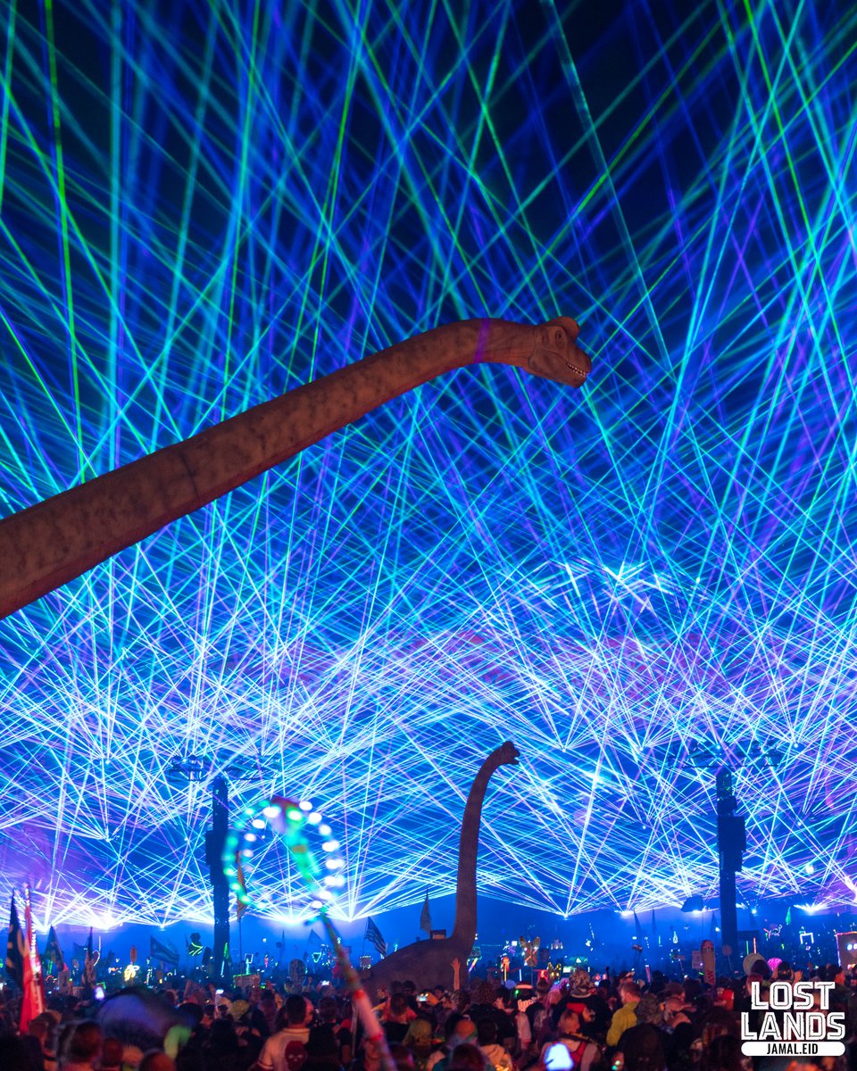 lost_lands's tweet photo. Who’s ready to get lost in the lasers with the long necks? 🦕🦕 https://t.co/8rv5kILJ3d