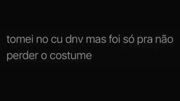 Frases_rt2's tweet photo. Feliz ano novooo https://t.co/3LtDBmSVn1