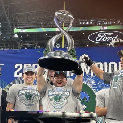 tate_jernigan's tweet photo. #NewProfilePic https://t.co/vdGfHrBLJ7