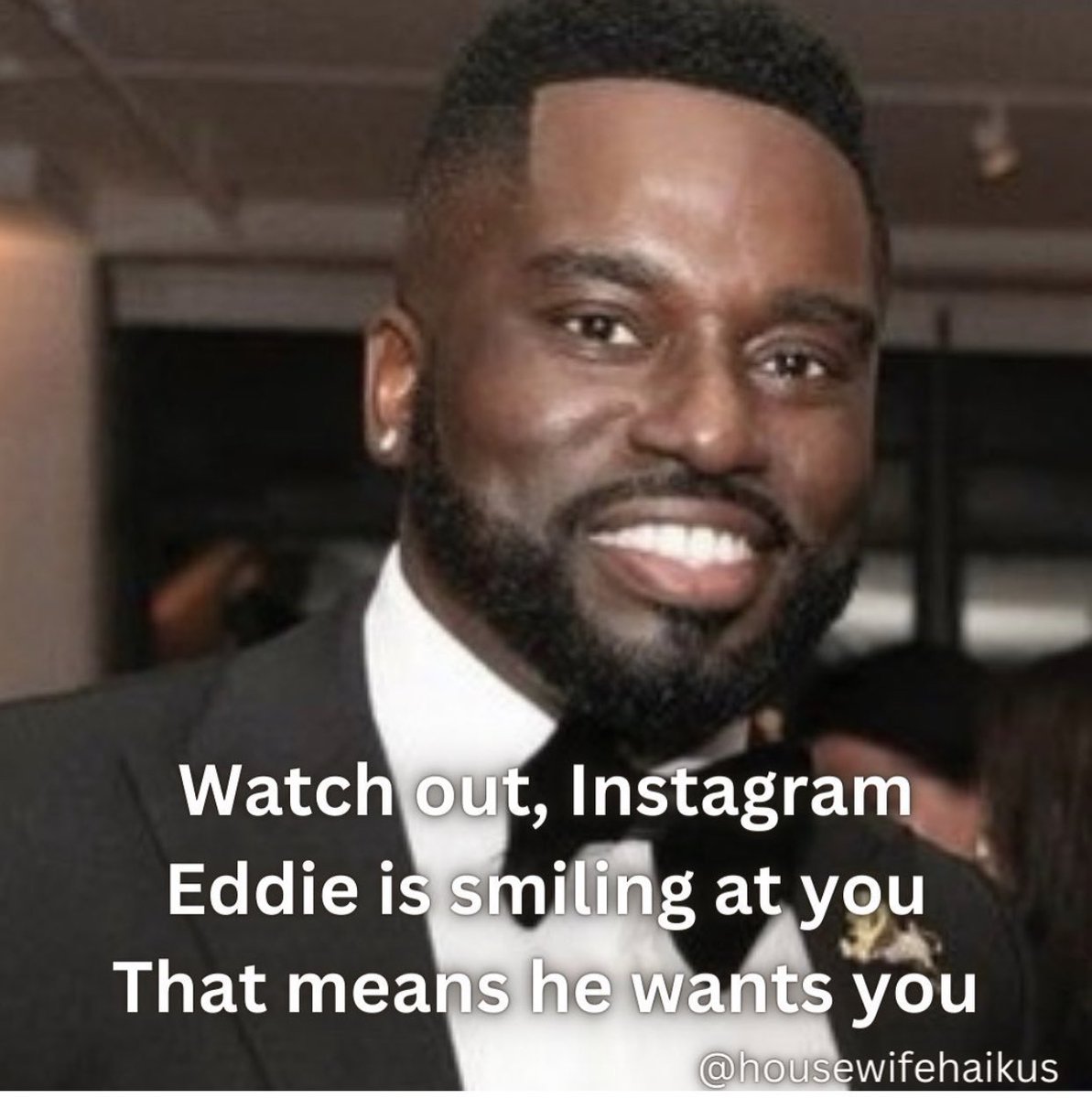 IamEddieO's tweet photo. Happy Humpday from your favorite smiling friend, Happy Eddie 😉 https://t.co/dtQdxGFj11