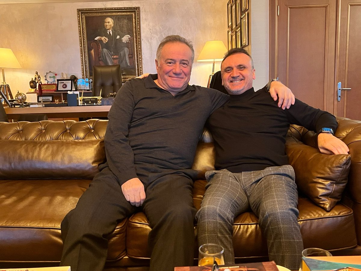 Değerli dostum Doç. Dr. İsmail Ateş ziyaretinde yaptığı işleri anlattı. Gurur duydum, çok mutlu oldum.