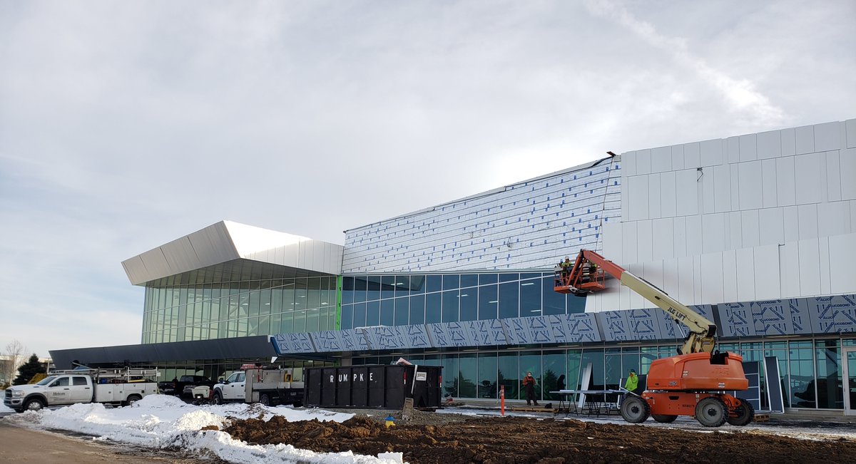 garberelectric's tweet photo. Nearing completion on this unique project for the Connor Group.
.
.
.
#WorkplaceWednesday #GarberTeam #GarberDoesThat #Project #Hangar #Design #Build #Lighting #Teamwork #Growth #Opportunity #DaytonOhio https://t.co/j8gGDVk74N