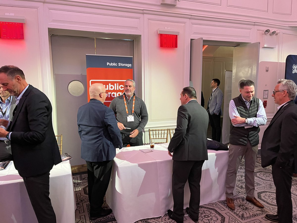 NY_Self_Storage's tweet photo. We are grateful for our corporate supporters, like @PublicStorage - thanks for attending the 2023 NYSSA Investment Forum! #NYSSA #selfstorage #InvestmentForum https://t.co/ErKmbcBn5t