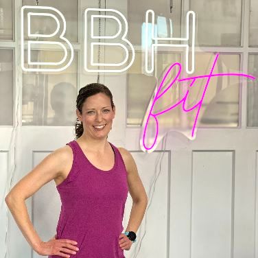 BodyByHannah's tweet photo. Tuesday/Thursday 6am https://t.co/YVladL5947 Classes are BACK baby!! - https://t.co/GwIaU5iwj9 https://t.co/zRtmopgjNN