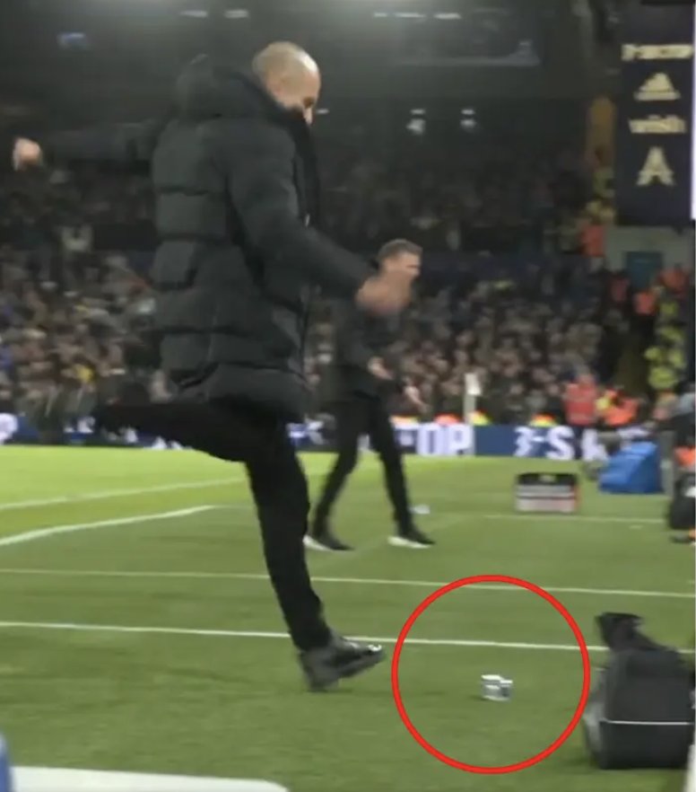 behbohjeh's tweet photo. @TeleFootball @JBurtTelegraph What are you smoking over there @JBurtTelegraph https://t.co/izScRd5p7h