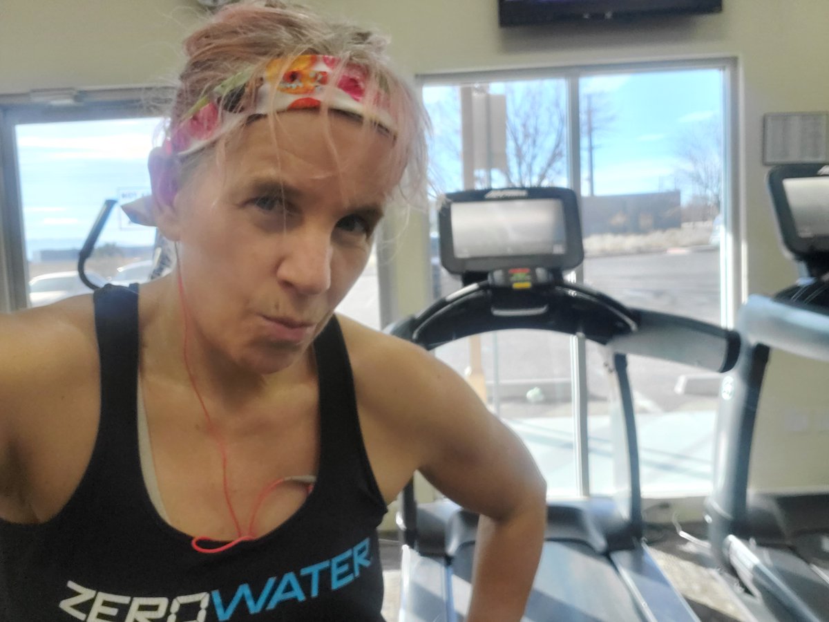 momknowsbest15's tweet image. Think that all your body needs for recovery after exercise is protein and fluids? Think again. Discover what your body really needs after exercise. #fitness #recovery #exerciserecovery #resync momknowsbest.net/2023/01/how-to…