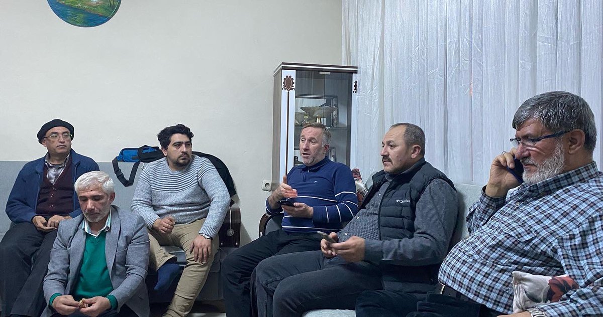 agddulkadiroglu's tweet photo. Bu akşam Bünyamin Gökçe başkanımıza misafir olduk. Rabbim hanesine huzur, bereket nasip eylesin. https://t.co/qpQbcw86pF