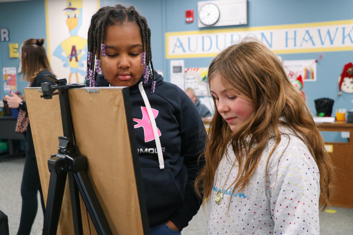 dbqschools's tweet photo. Audubon Elementary students took a walk through history during a district-wide Dubuque Day celebration in recognition of Julien Dubuque's birthday. Students were able to experience an in-house art exhibit as a way to see our community's beauty through an artist's perspective. https://t.co/j2yiOTSUYN