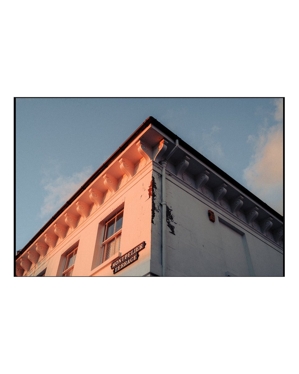 jordbaggs's tweet photo. on a daily walk in #brighton https://t.co/tlCekU9Y76