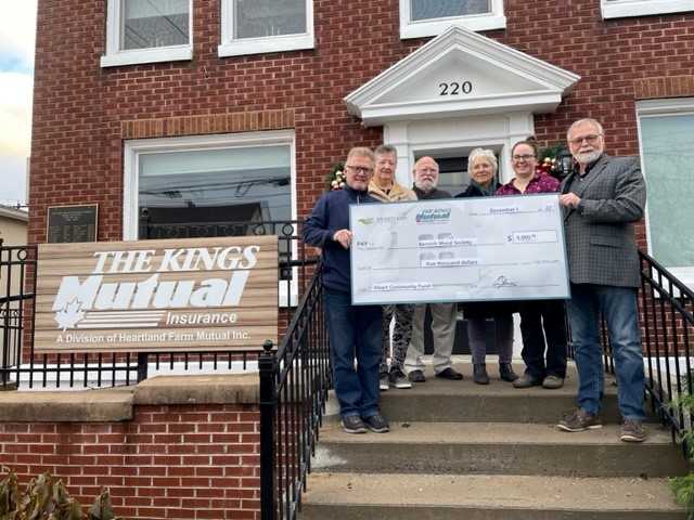 kingsmutual's tweet photo. Our 2022 iHeart community fund was able to donate and support the Berwick Mural Society. The Berwick Mural Society is working towards creating a large mural in honour of the 100th anniversary of the incorporation of the Town of Berwick. https://t.co/G2QRx1j8dX