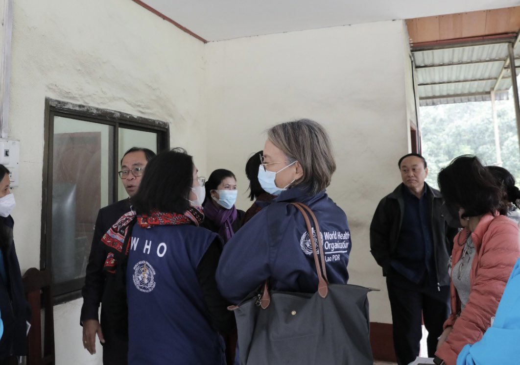 WR_LaoPDR's tweet photo. At 🇱🇦-🇻🇳 border, I joined Health Minister & @uniceflaos to learn about the work in detecting diseases at #PointsOfEntry
WHO has provided technical support in developing + disseminating Standard Operations Procedures (SOPs) for both health and non-health authorities
🙏 @euinlaos https://t.co/x0RYmIC5Lm