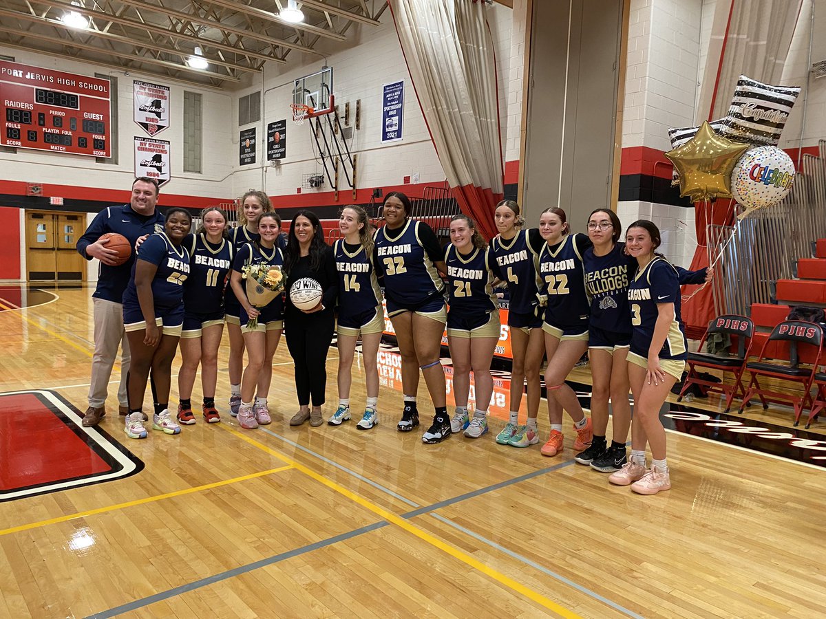 A HUGE congrats to Coach Dahl on her 200th Varsity Basketball Win! 🥇🏆🇺🇸🏀🇺🇸🏆🥇<a href="/MsDahlBHS/">Christina Dahl</a> <a href="/CoachCarofano/">Michael Carofano</a> <a href="/BeaconTeachers/">Beacon Teachers Association</a> <a href="/BeaconCSD/">Beacon City Schools</a>
