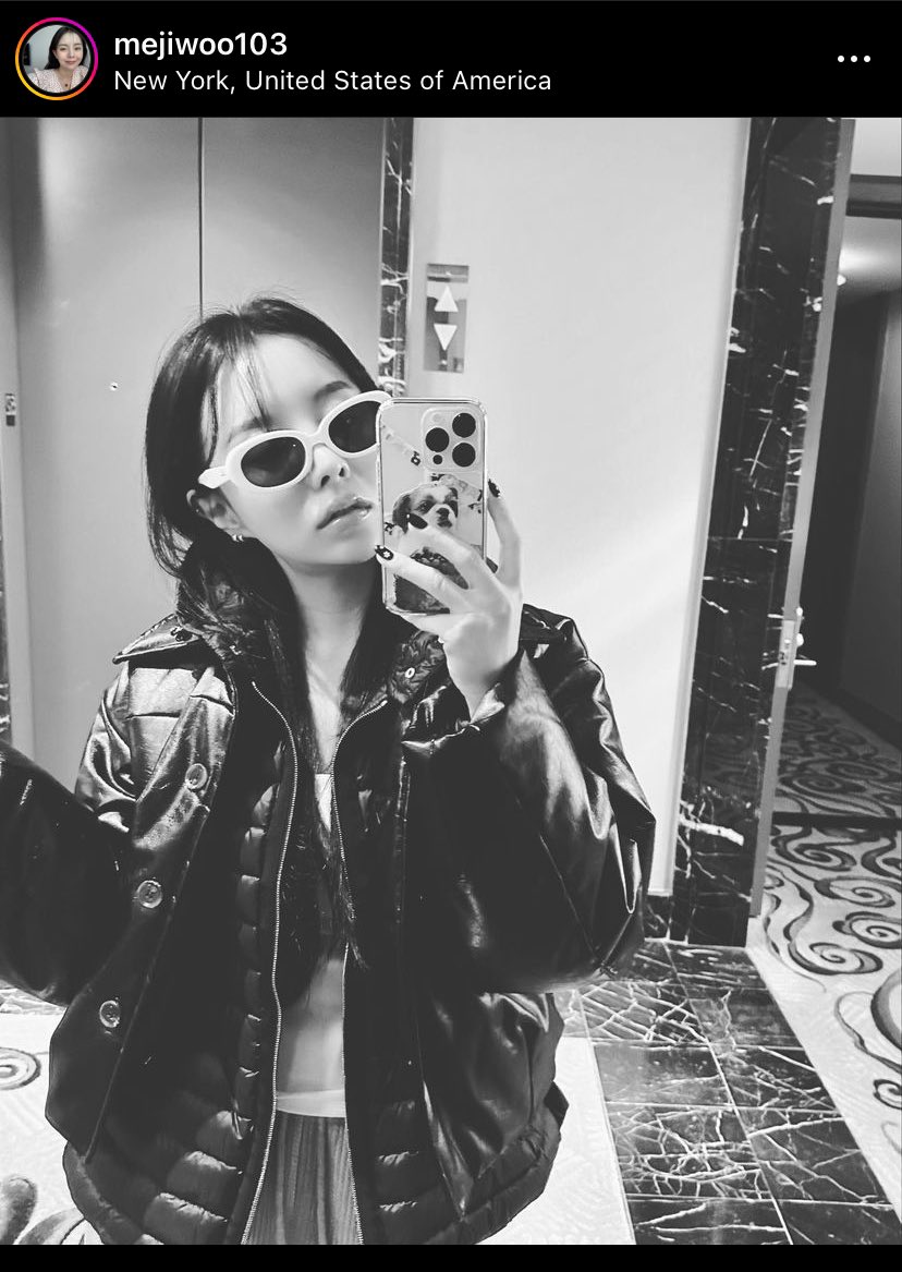 parkoookie's tweet photo. ES LITERALMENTE HOBI MUJER https://t.co/MGNZ1rg8dx