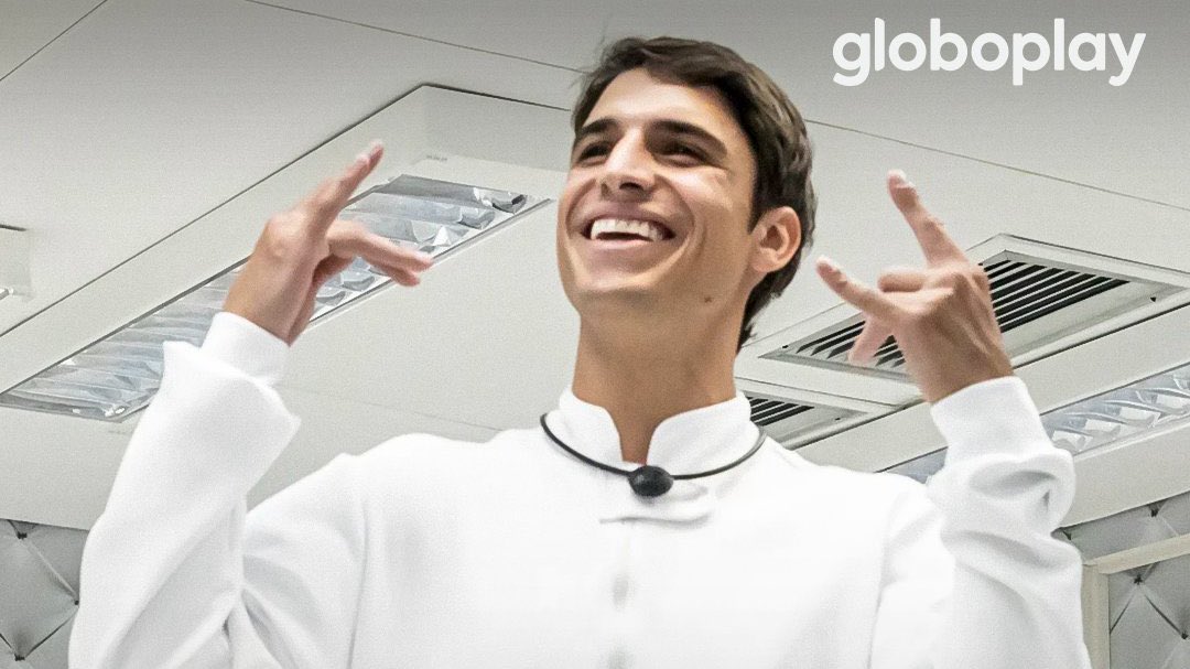 choquei's tweet photo. 🚨TV: Globoplay faz retrospectiva para o #BBB23 e classifica alguns ex-bbb’s.

“Não foram campeões, mas fizeram história”

- GIZELLY BICALHO
- FELIPE PRIOR
- RODRIGO MUSSI
- GRAZI MASSAFERA https://t.co/FOYqH8xRES