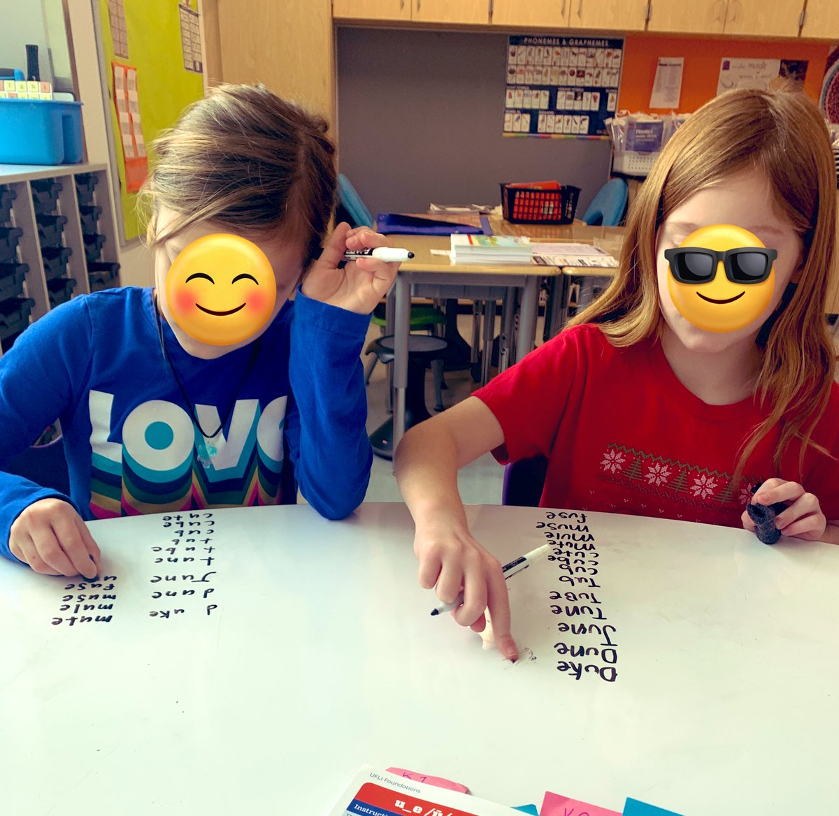 Picking up speed and accuracy with word ladders ✍️🪜 <a target='_blank' href='http://twitter.com/APSCARDPR'>@APSCARDPR</a> <a target='_blank' href='http://twitter.com/APSCardinalElem'>@APSCardinalElem</a> <a target='_blank' href='http://twitter.com/APSLiteracy'>@APSLiteracy</a> <a target='_blank' href='https://t.co/3o4IhBpCdo'>https://t.co/3o4IhBpCdo</a>