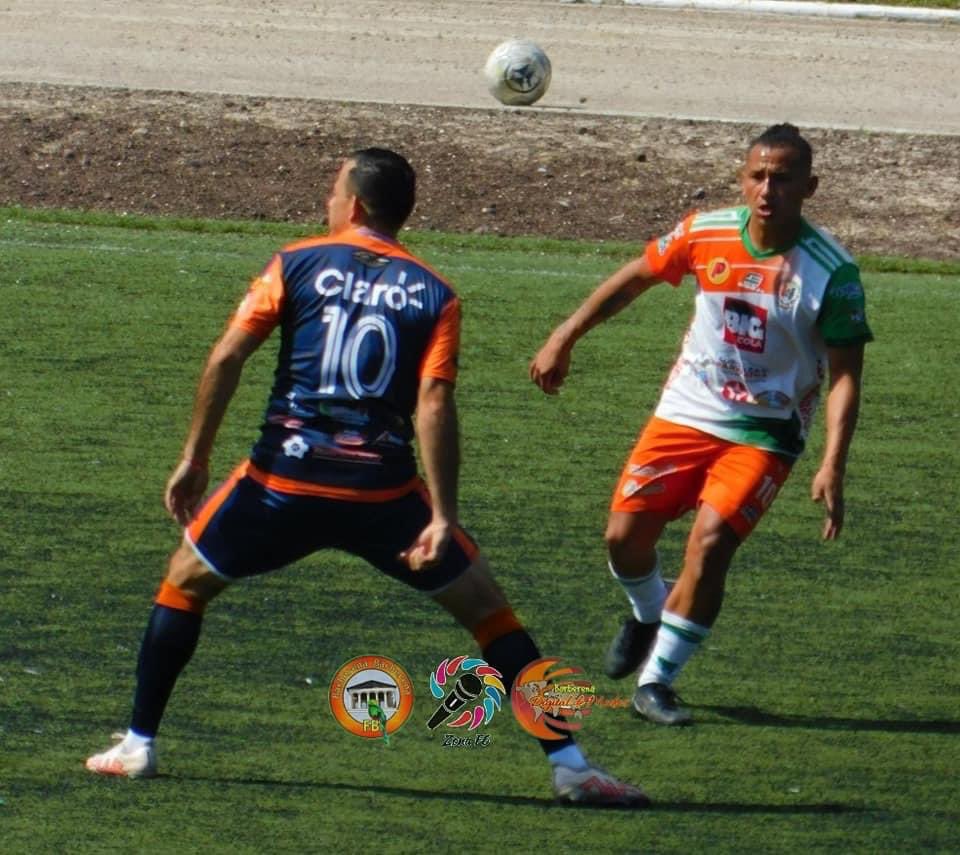 EdwinFajardoFH's tweet image. #Clausura2023 | ¡#Pappa EMPIEZA TOMAR RITMO CON #ACHUAPA!

Con Marco Pappa de titular, los Cebolleros vencieron 1-3 esta mañana, de visitante, al Deportivo #Barberena de la #PrimeraDivisión!

Nicolas Lovato 1-0
Dany López 1-1 
Deyner Padilla 1-2
Deyner Padilla 1-3