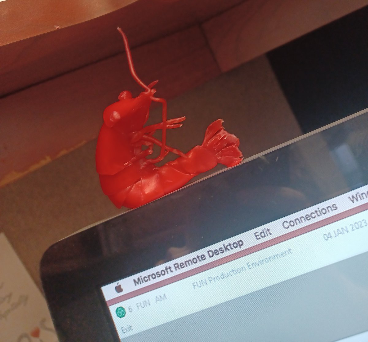 nicole_runaway's tweet photo. Made a shrimp out of cheese wax at work. Feeling petty good about it. https://t.co/TTWzNs2l1I