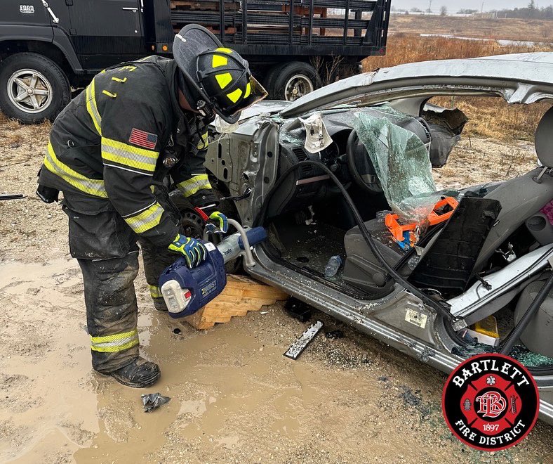 BartlettFire's tweet photo. Candidate Manders is wasting no time completing his onboarding skills. We take great pride in our training division. https://t.co/gC5RLViYGJ