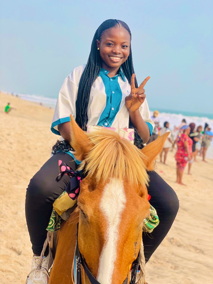 Eniolapearl14's tweet photo. No matter how tough it gets;
Keep going✨🥺

Hope it’s not too late to wish a HAPPY NEW YEAR 🎆🥳🥳🥳❤️❤️❤��� https://t.co/iOWM5fz8Pv