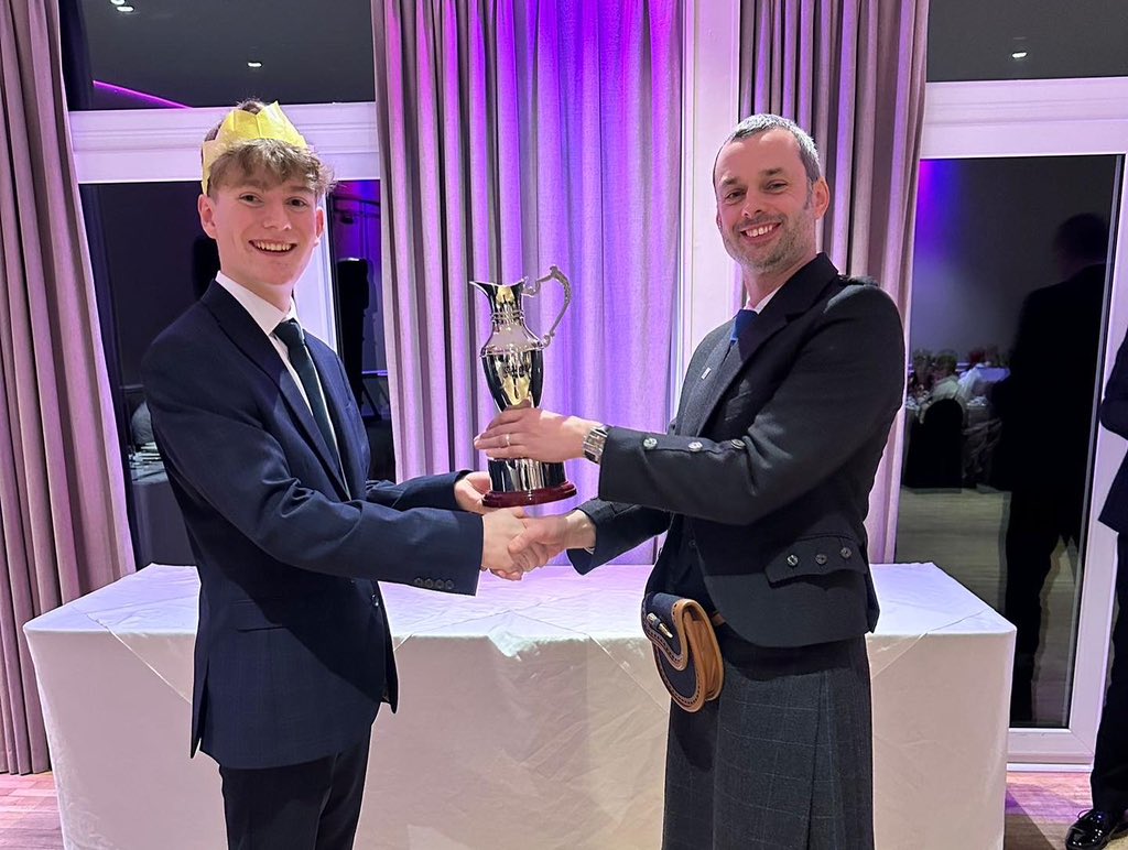 WrithlingtonCCF's tweet photo. Congratulations to our cadets who received promotions and awards at our recent Contingent Christmas dinner.

Most Improved Cadet - LCpl Norris
Recruit of the Year - Cdt Willmott 
Cadet of the Year - CSM Twigger https://t.co/vj0R4uekXf