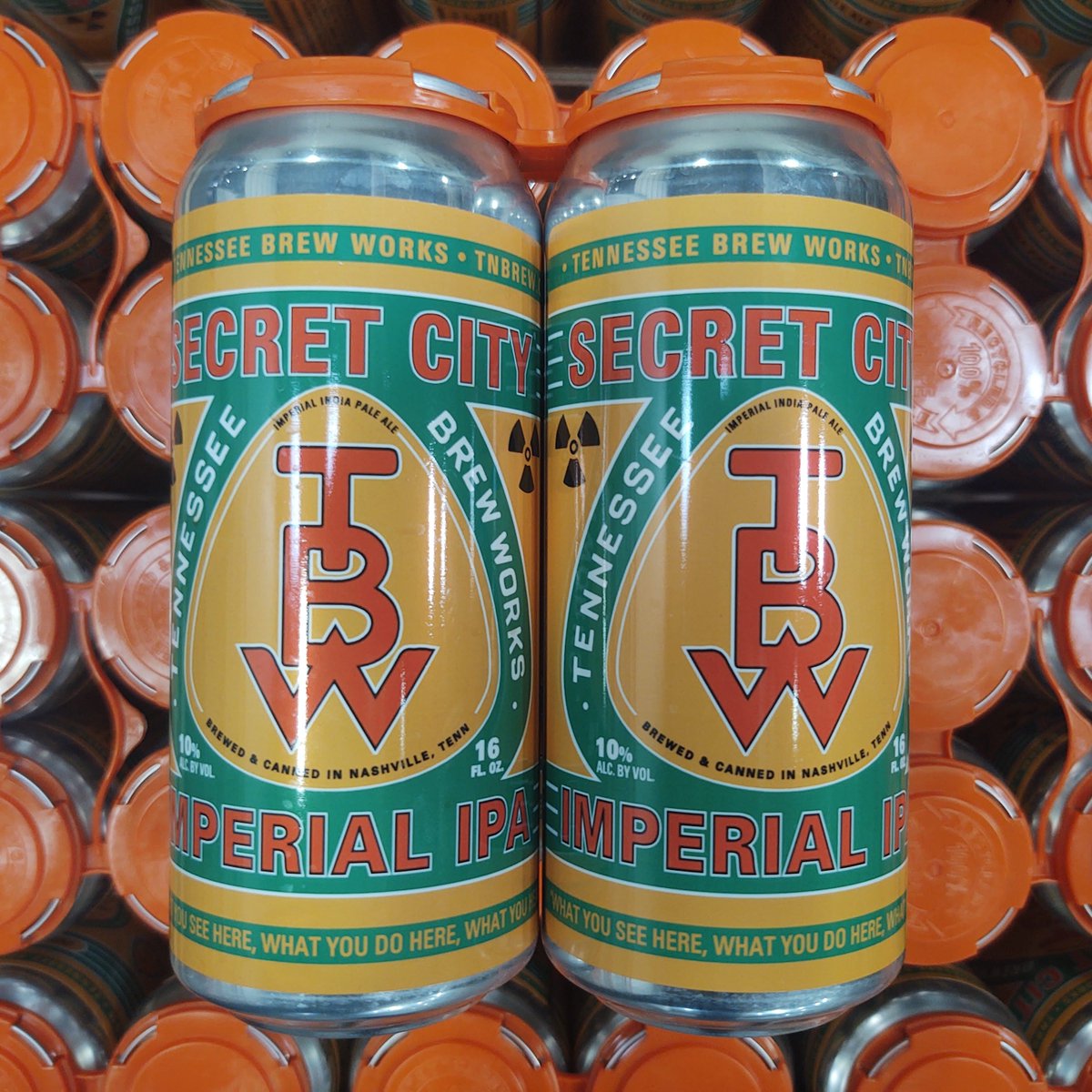 BountyBev's tweet photo. Secret's out, yall.. this is a damn good beer! 🤫🍻
@TNBrewWorks
#betterbeerbrigade #bountybev #craftbeer #nashville #finelytuned #drinklocal #tnbrewworks https://t.co/iz6gE5WrH3