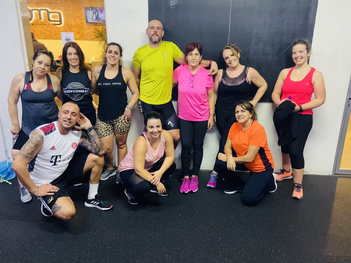 ruisilva15's tweet photo. ๐ค TRXยฎ ๐
#trx #trxtraining #TRAIN2GAIN #anybodyanywhere #trxworkout #wearetrx #trxsuspensiontraining #makeyourbodyyourmachine
#gvn #todosfazemosparte #somosriotinto #omeuginรกsio #coachruisilva https://t.co/wQh7NvGw7h