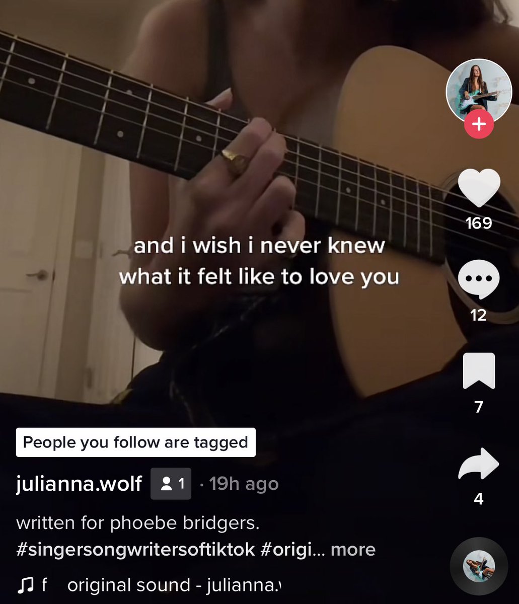 incentraIpark's tweet photo. writing a song about phoebe and her dad's relationship feels very distasteful considering you dont know either of them and he just passed away 😕😕 https://t.co/1AU1h3C3rf