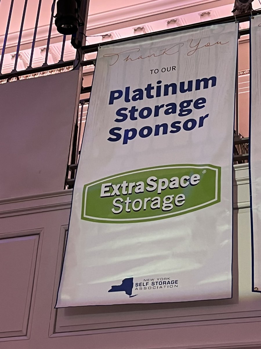 NY_Self_Storage's tweet photo. Big thanks to NYSSA corporate supporters, @extraspace #NYSSA #investmentforum #selfstorage https://t.co/RSWakrmlsi
