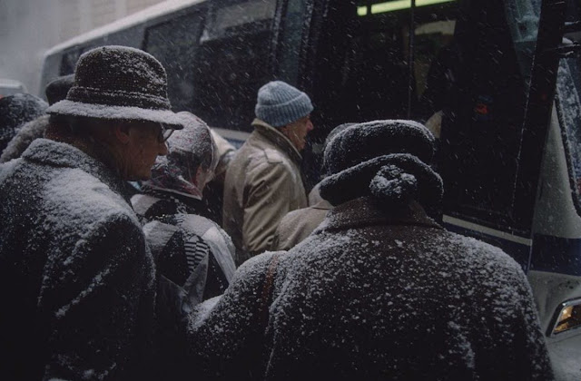 gorkemksr's tweet photo. Photographs of New York City Covered in the Ice.mid-90s to name a memorable weather event, and odds are they’ll come up with the “Blizzard of 1996.”
via:vintages https://t.co/krwl2AuWDX