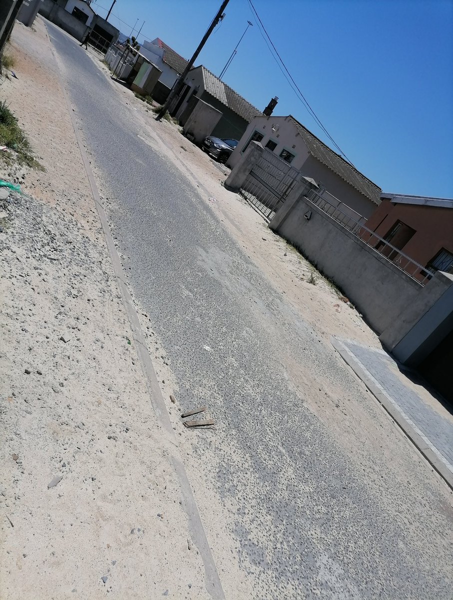 Xoli 😍🇿🇦 on Twitter "This is Khayelitsha Makhaza our bins get